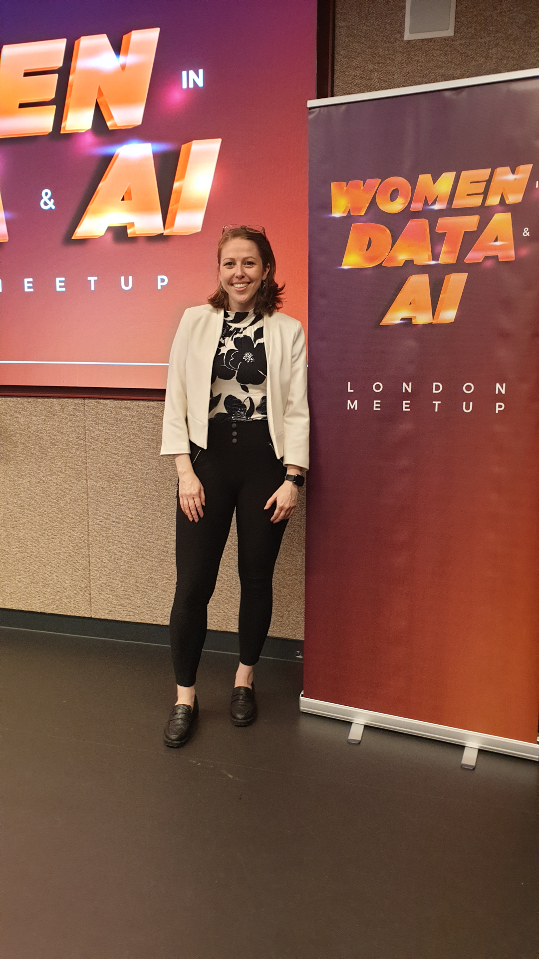 Anna at Women in Data and AI London Meetup